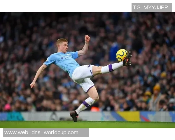 全球足球明星风采与个人简介全解析